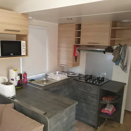 Aparthotel Mobilhome Almira